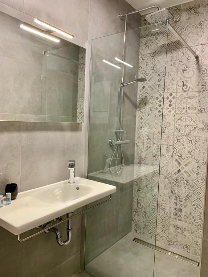 Deluxe Suites Mandic Omiš Eksteriør bilde