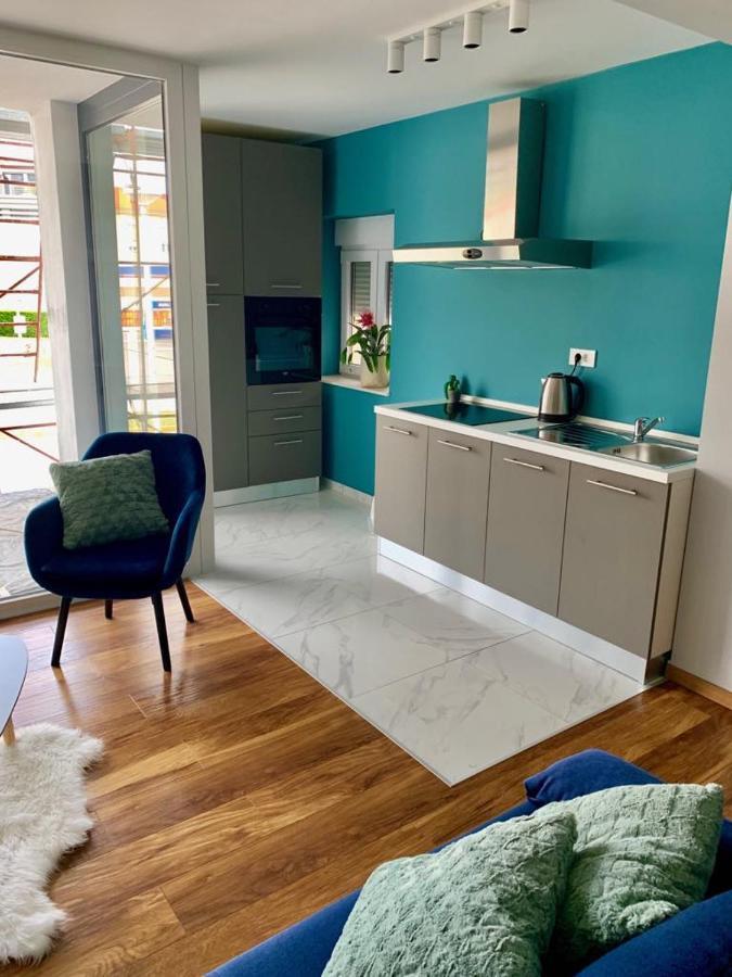 Deluxe Suites Mandic Omiš Eksteriør bilde