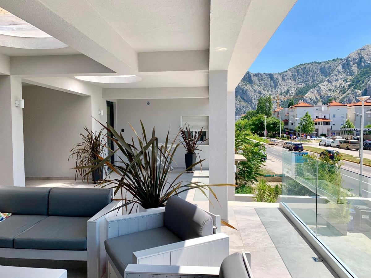 Deluxe Suites Mandic Omiš Eksteriør bilde